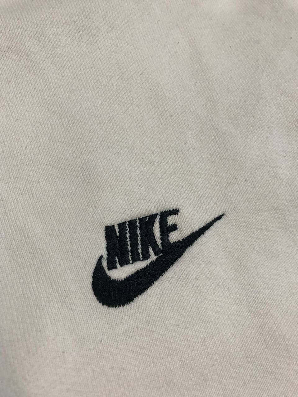 Nike Vintage Nike Crewneck Sweatshirt White basic logo 90s Size US M / EU 48-50 / 2 - 12 Thumbnail