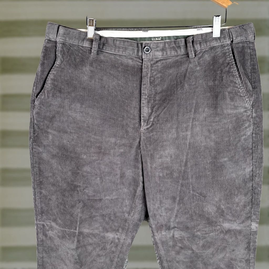 Vintage VINTAGE LL Bean Corduroy Pants Mens 40 x 29 Gray Comfort Waist Casual Shirt? Size US 40 / EU 56 - 1 Thumbnail