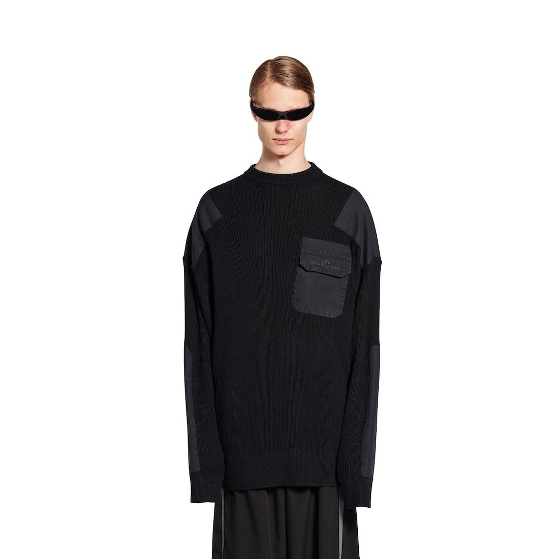 Balenciaga o1tr1nto0426 Military Sweater in Black Size US XL / EU 56 / 4 - 4 Thumbnail