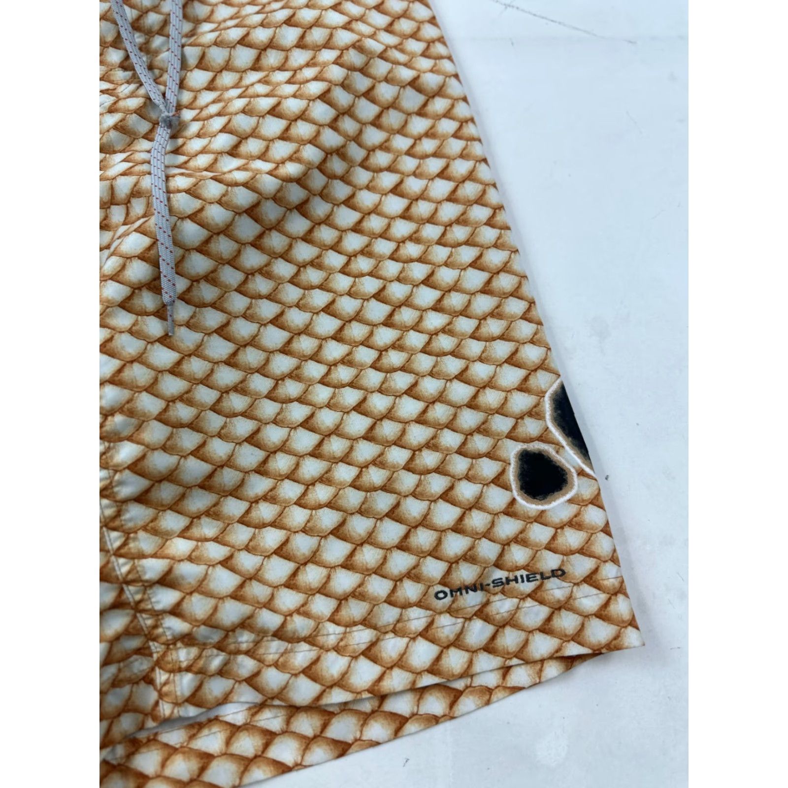 Vintage Columbia Mens Bottom 30 Tan Brown Fish Scale Print PFG Board Shorts Beach Swimwear Geometric Breathing Pockets Size US 30 / EU 46 - 3 Thumbnail