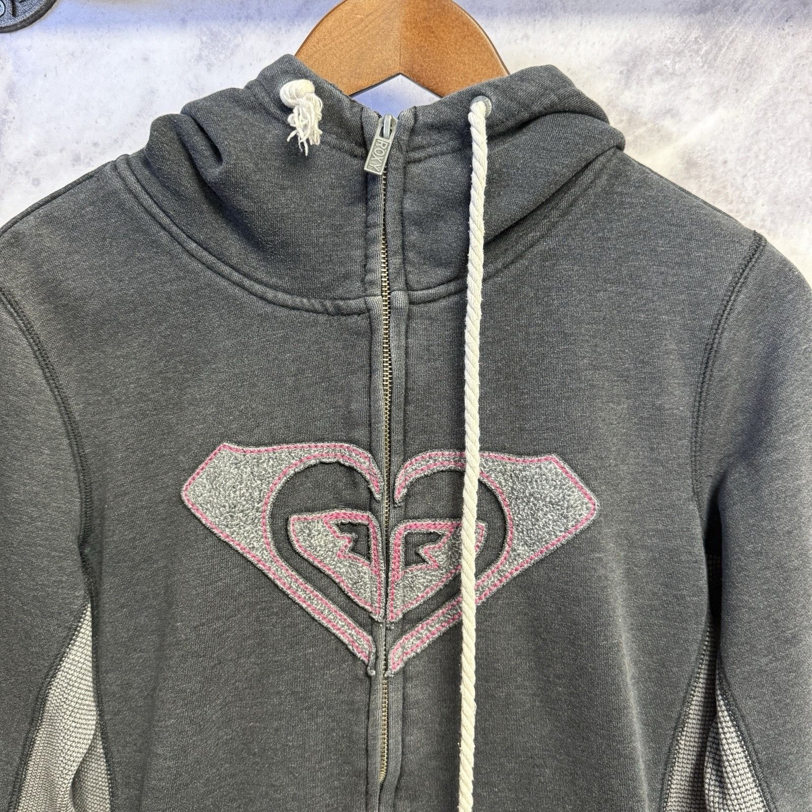 Vintage Vintage Roxy Hoodie Sweatshirt Womens Medium Gray Zip Surf S Size M / US 6-8 / IT 42-44 - 3 Thumbnail