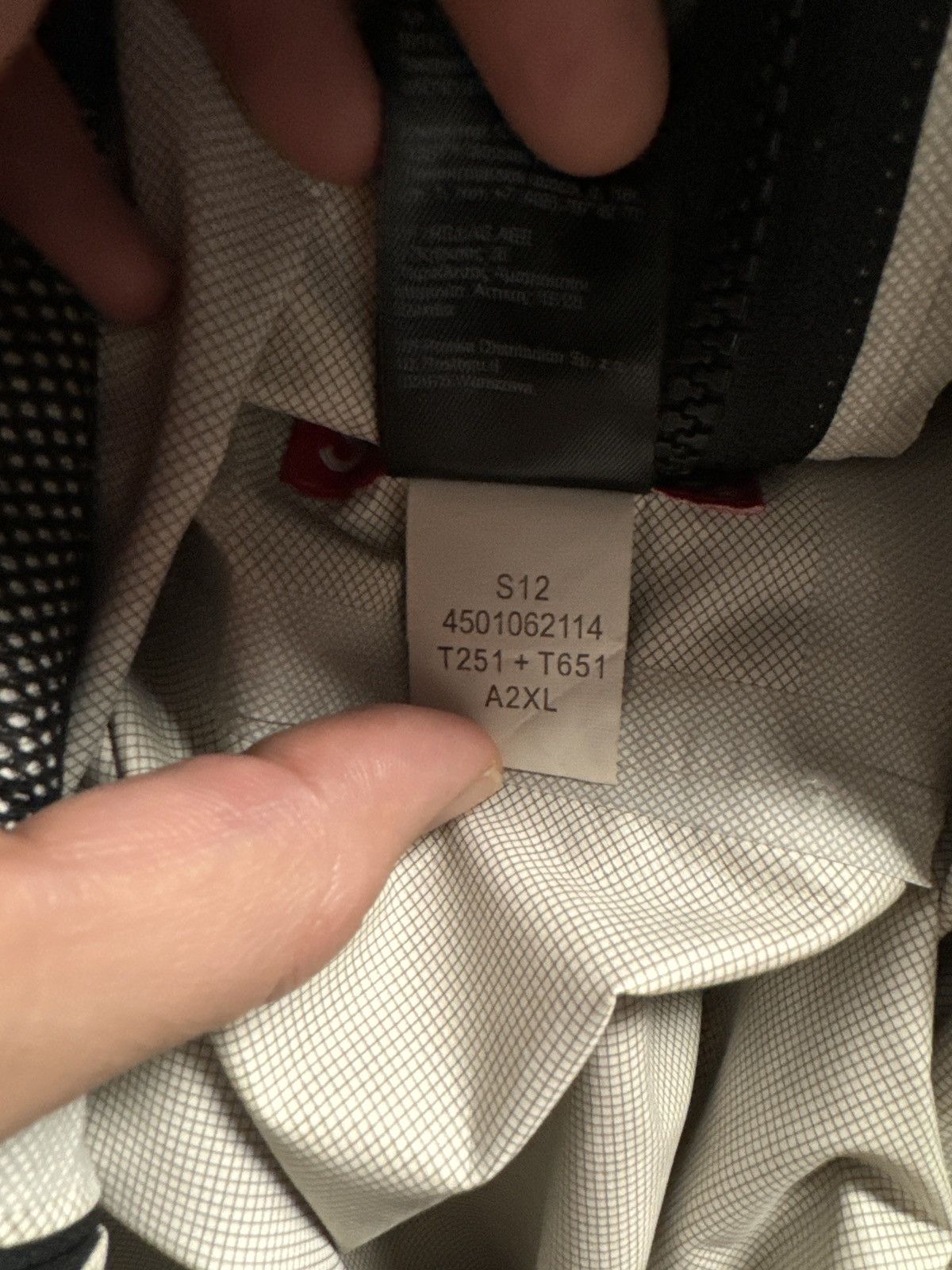 Supreme × The North Face Supreme Venture TNF Size US M / EU 48-50 / 2 - 4 Thumbnail