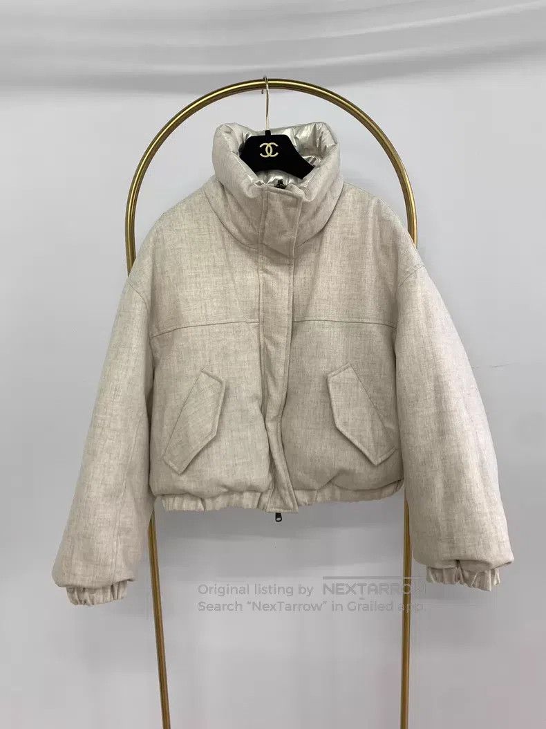 Brunello Cucinelli Brunello Cucinelli Two-Sided Wear Down Jacket, Beige Gloss Size XS / US 0-2 / IT 36-38 - 1 Thumbnail