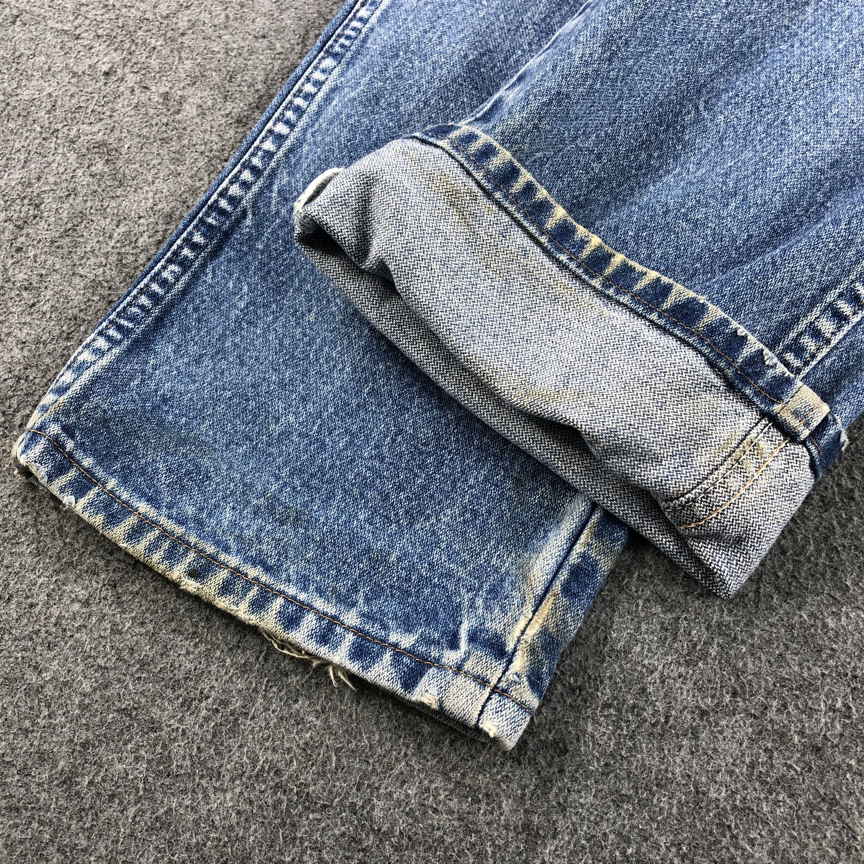 Vintage Vintage Blue Wash Wrangler Jeans-J1498 Size US 33 - 7 Thumbnail