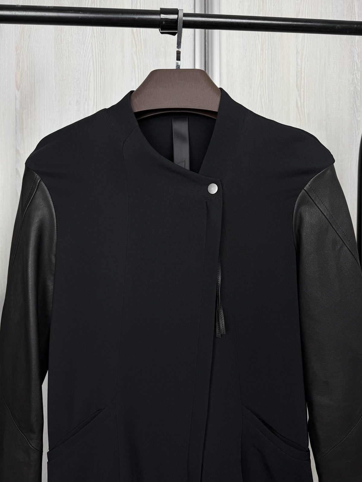 Ilaria Nistri Ilaria Nistri avant garde leather sleeves black jacket Italy Size S / US 4 / IT 40 - 3 Thumbnail