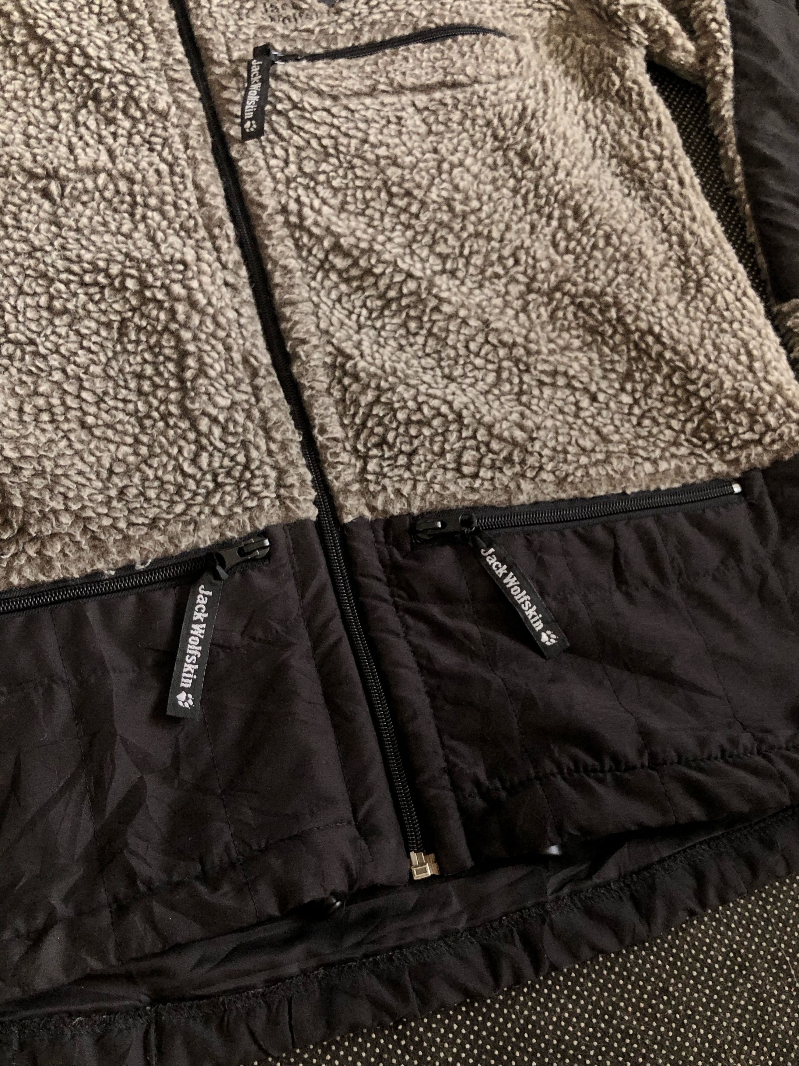 Jack Wolfskin RARE🔥VINTAGE TECHNOPILE SHERPA OUTDOOR JACKET MADE IN ITALY Size US M / EU 48-50 / 2 - 7 Thumbnail