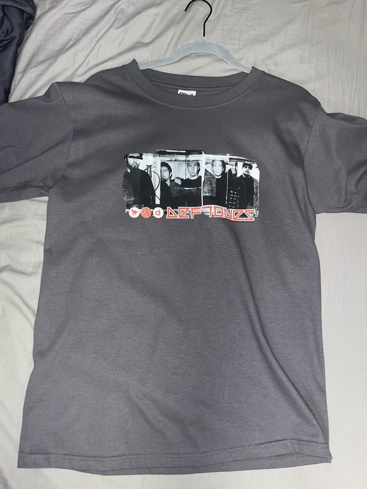 Band Tees × Vintage Early 00's Deftones White Pony Tour Tee, Size M Size US M / EU 48-50 / 2 - 2 Thumbnail