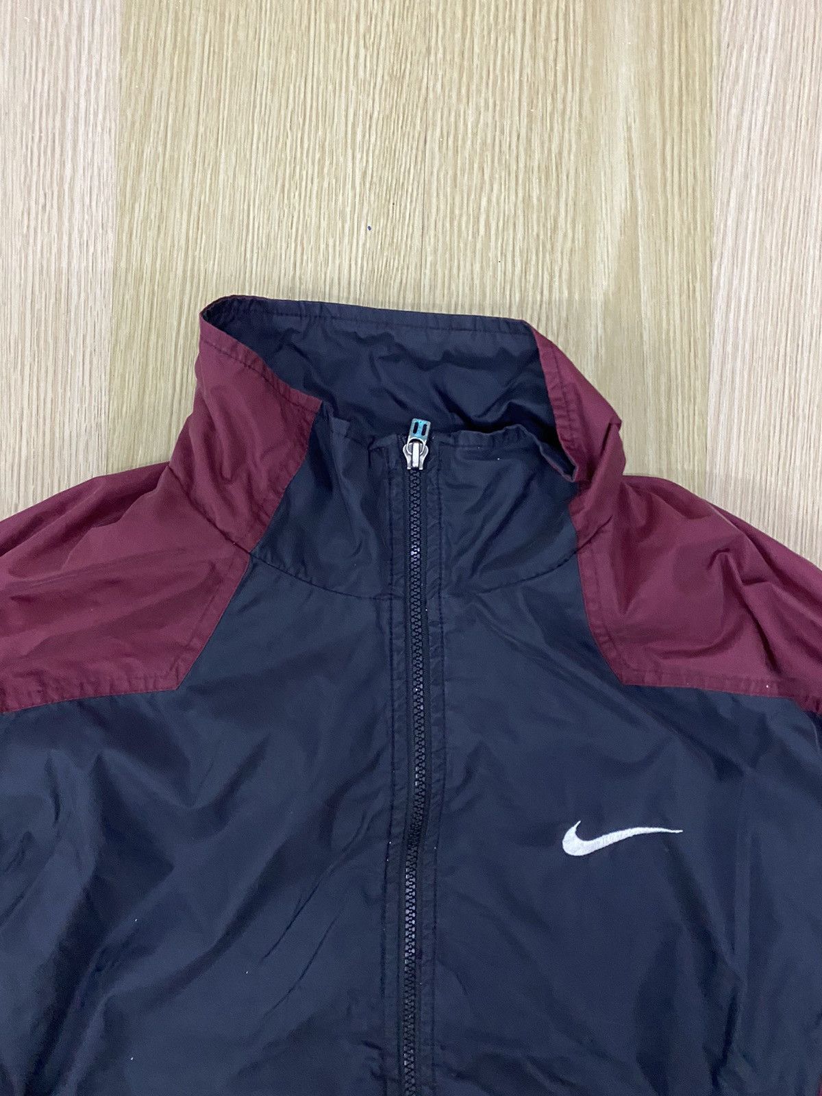 Nike × Vintage Vintage Nike swoosh light jacket Size US M / EU 48-50 / 2 - 5 Thumbnail