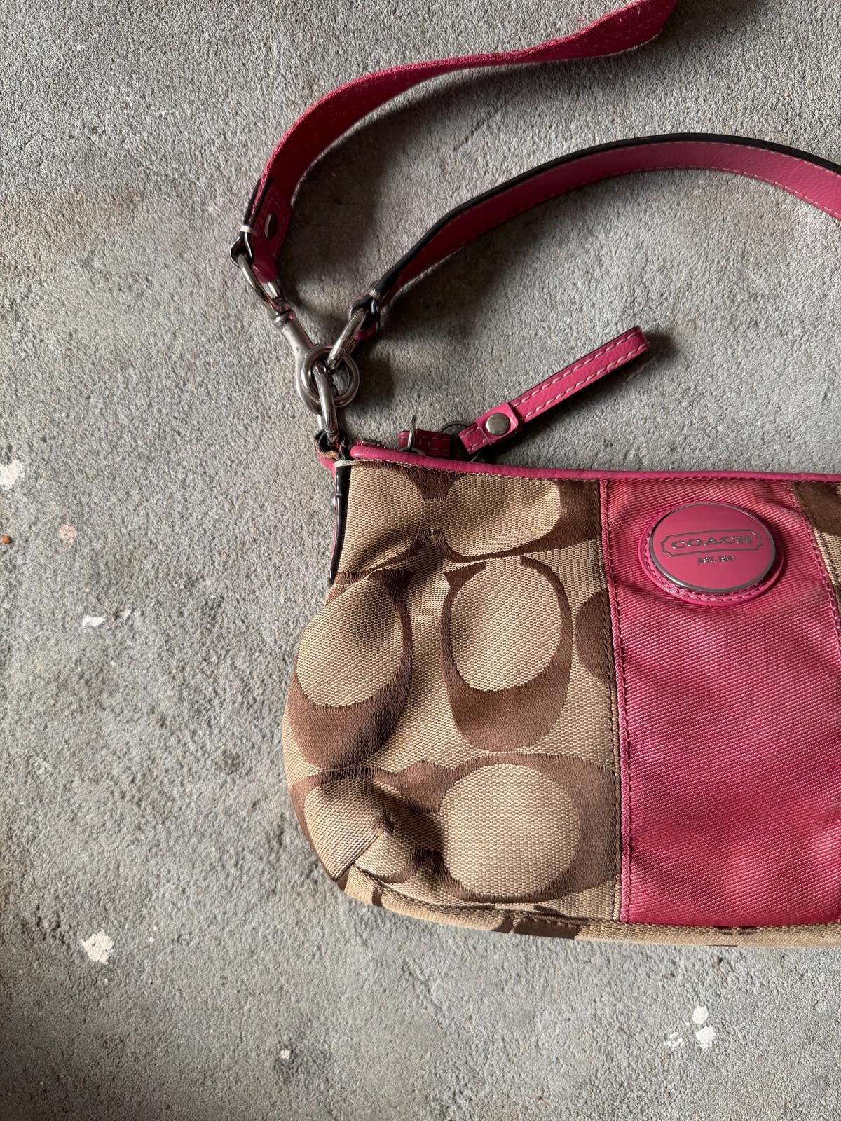 Coach Coach 2Way Signature Stripe Shoulder Bag Beige/Pink Size ONE SIZE - 2 Thumbnail