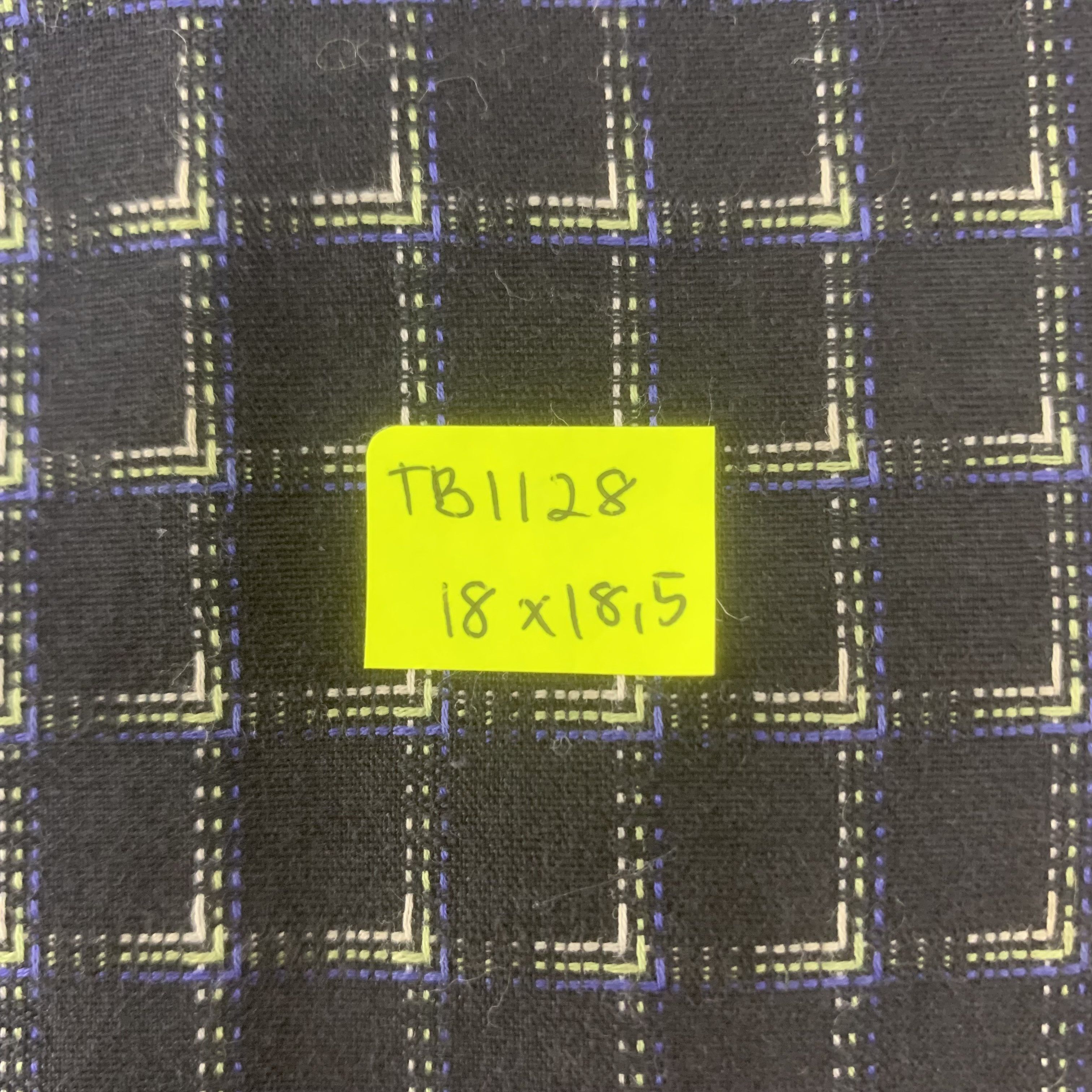 Burberry Burberry Handkerchief Bandana Neckerchief Square TB1128 Size ONE SIZE - 5 Thumbnail