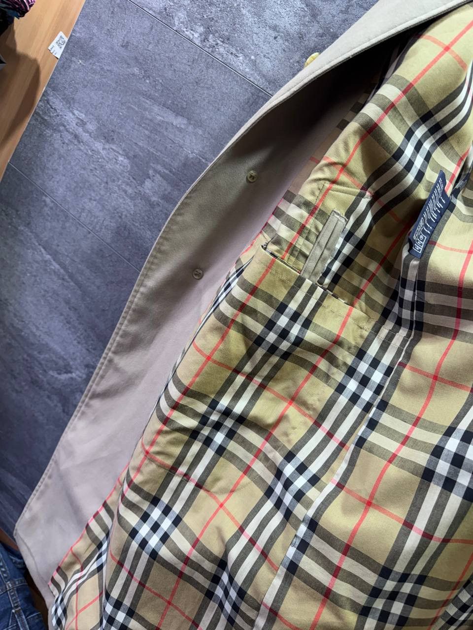 Burberry Burberrys London Trench Coat Beige Nova Check Lined Belted Size US L / EU 52-54 / 3 - 16 Thumbnail