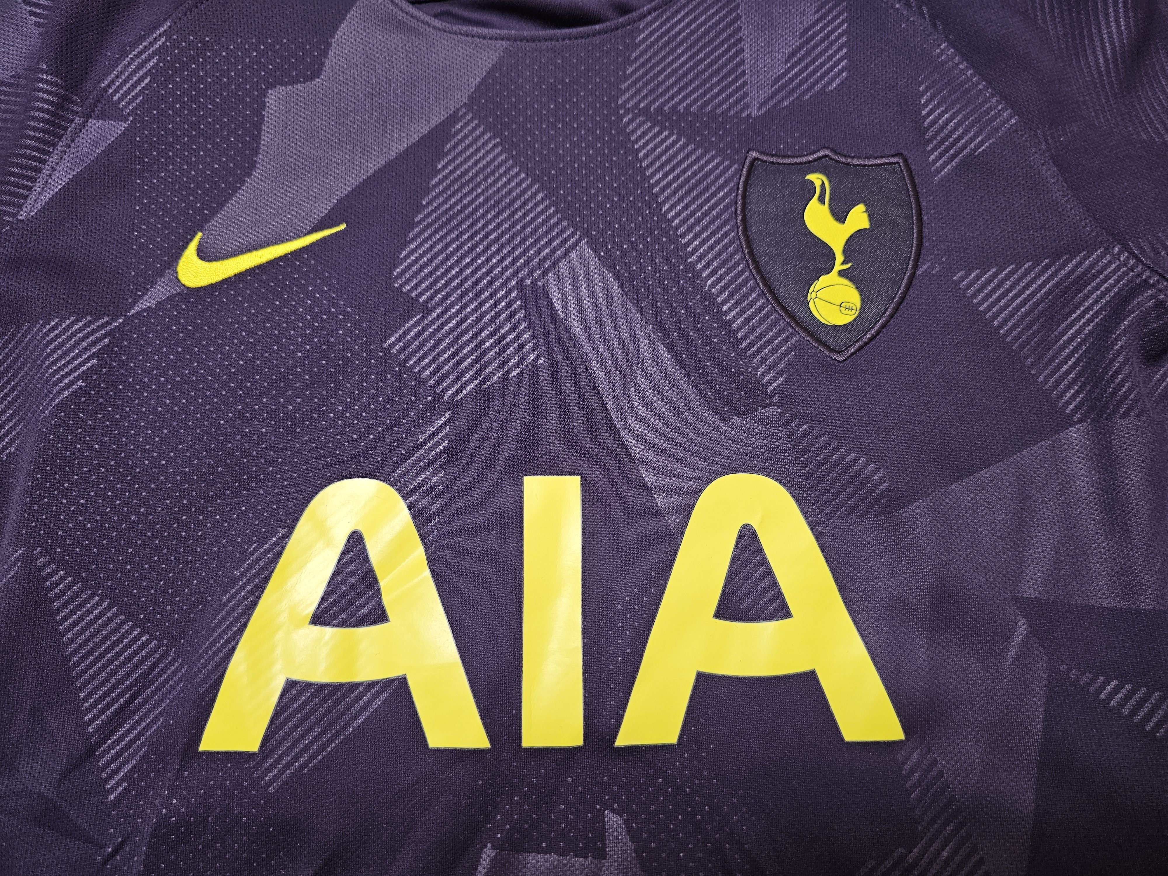 Nike TOTTENHAM HOTSPUR 2017 2018 THIRD WOMENS FOOTBALL SOCCER Size S / US 4 / IT 40 - 3 Thumbnail