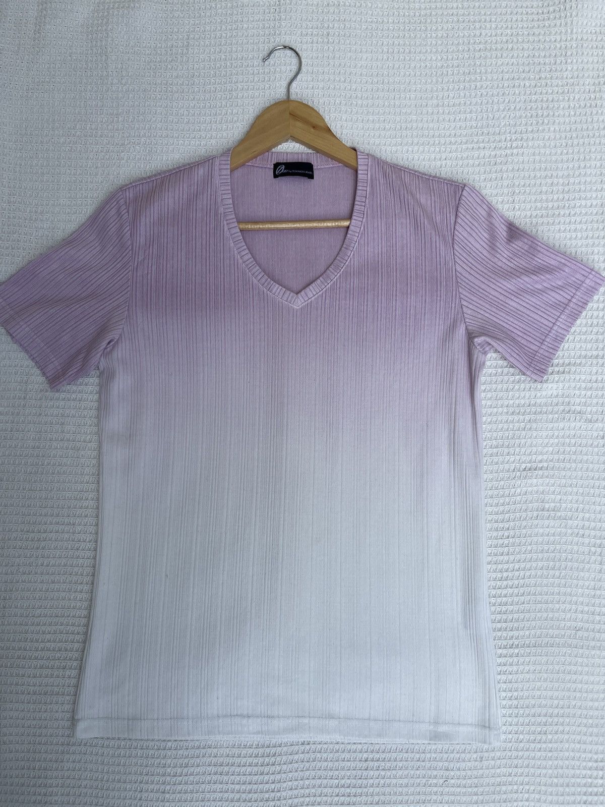 Tornado Mart Last Drop🔥Vtg TORNADO MART JAPAN V Neck 2 layer Colour Tee Size US L / EU 52-54 / 3 - 8 Thumbnail