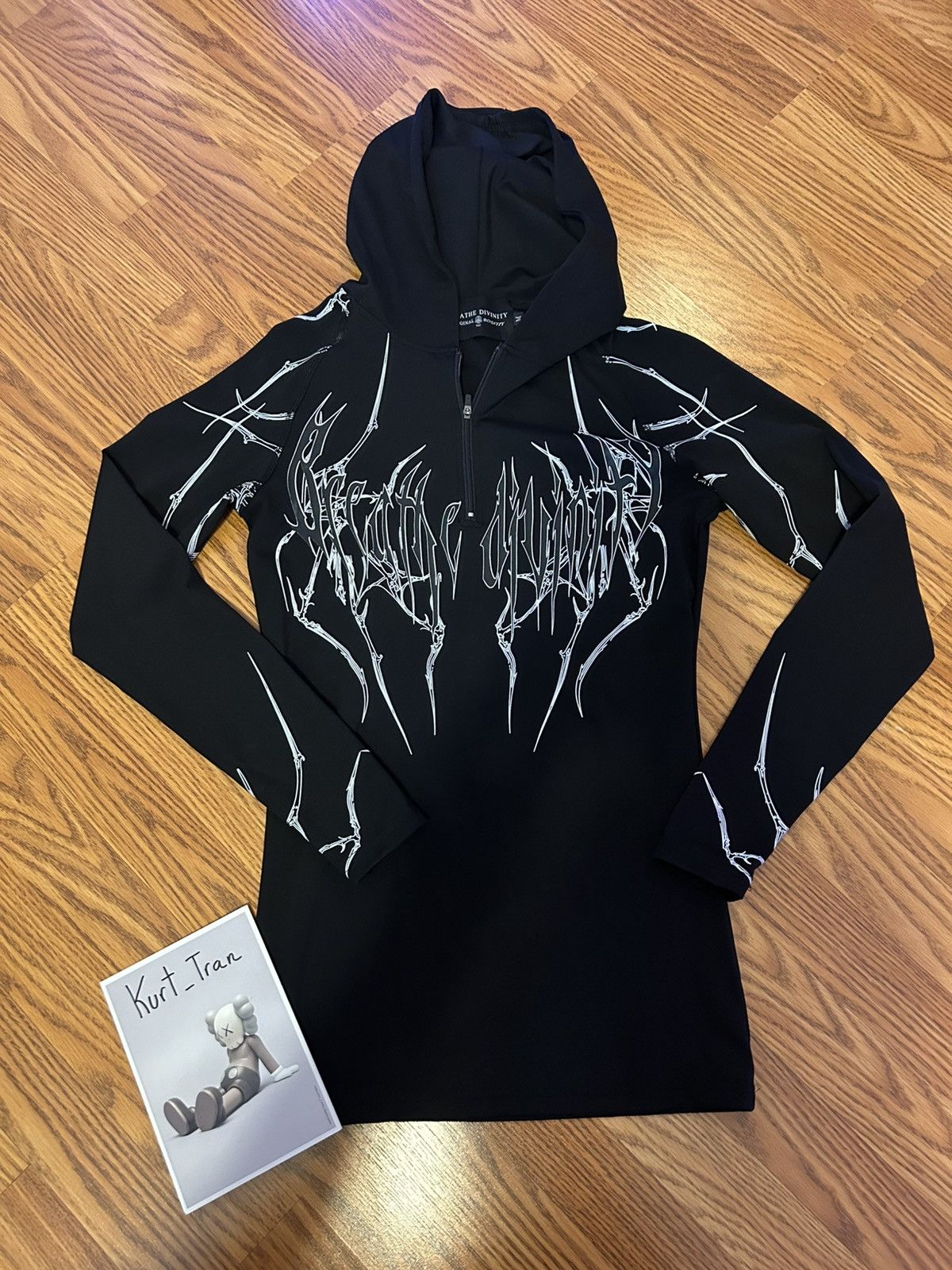 トラックジャケット Breathe Lサイズ Divinity