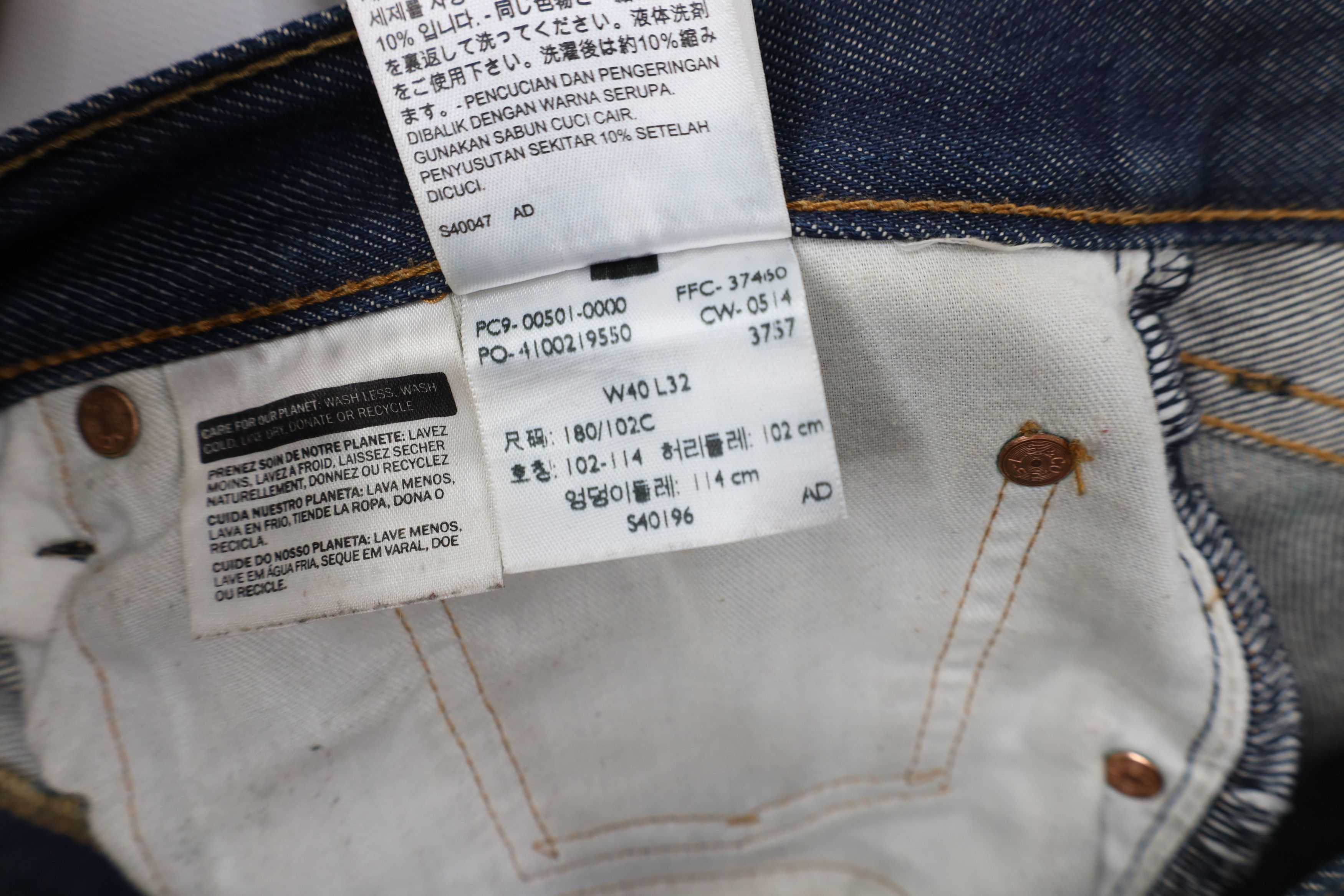 Levi's Vintage Y2K Levis 501xx Original Fit Button Fly Jeans Indigo Size US 40 / EU 56 - 9 Thumbnail