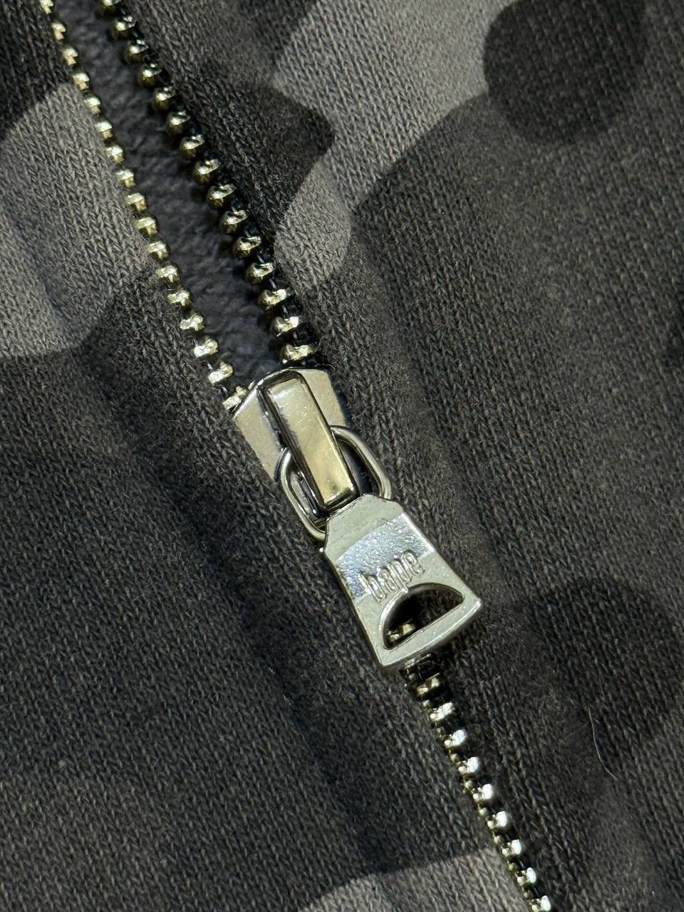 Bape Bape Black/Grey Color Camo Shark Zip Hoodie Size US S / EU 44-46 / 1 - 13 Thumbnail