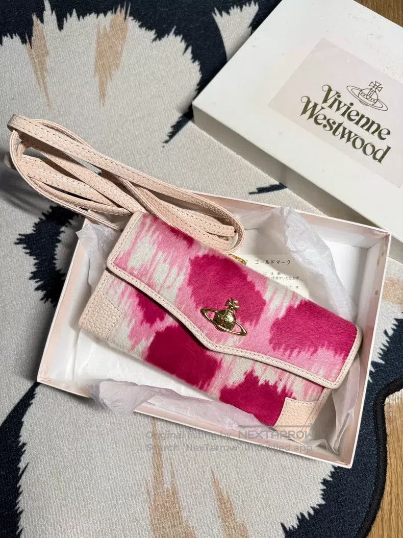 Vivienne Westwood Vivienne Westwood size os Pink Horsehair Bag Multi-Way Carr Size ONE SIZE - 2 Thumbnail