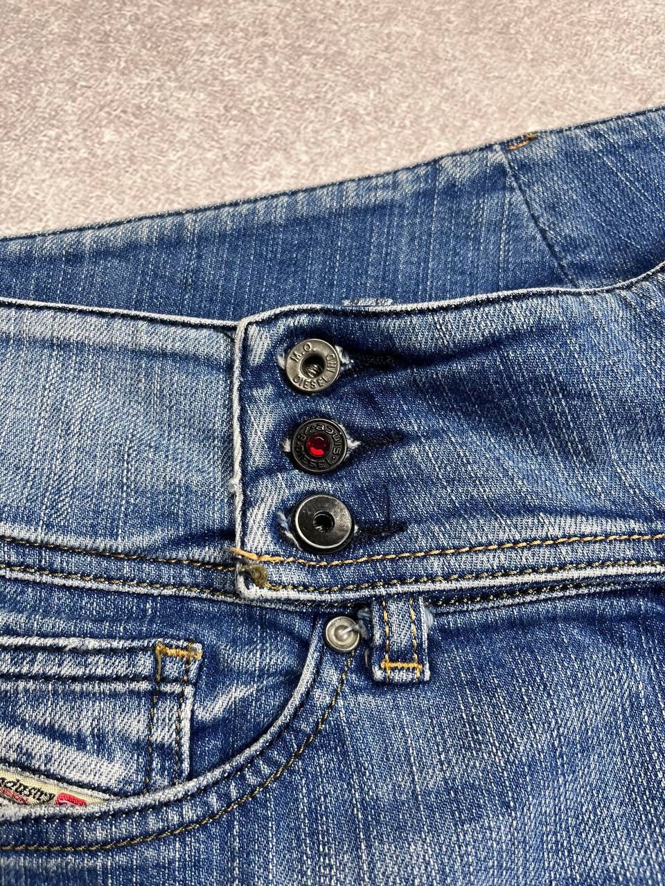 Diesel Vintage Diesel Cherock Baggy Y2K Jeans Flared Japanese 32 Size US 32 / EU 48 - 5 Thumbnail