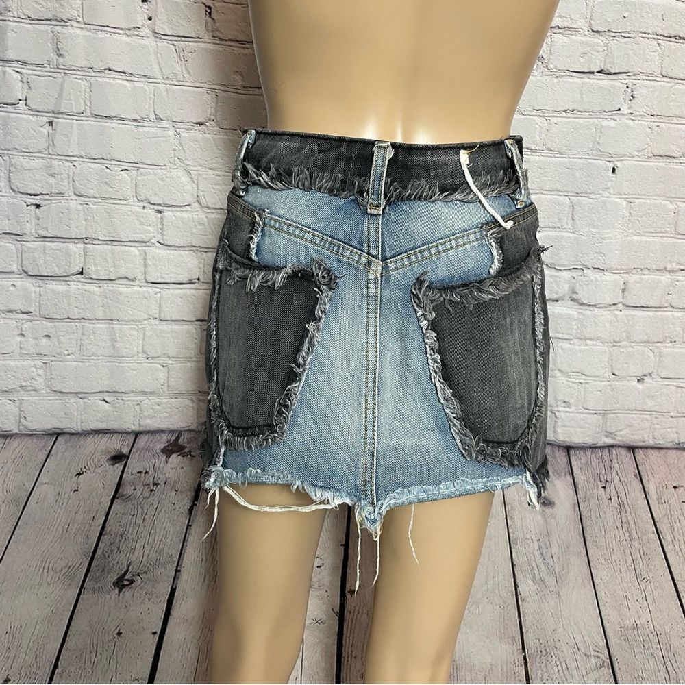 Other New Carmar Denim Two Tone Black Blue Mini Skirt Size S Size 27" / US 4 / IT 40 - 3 Thumbnail