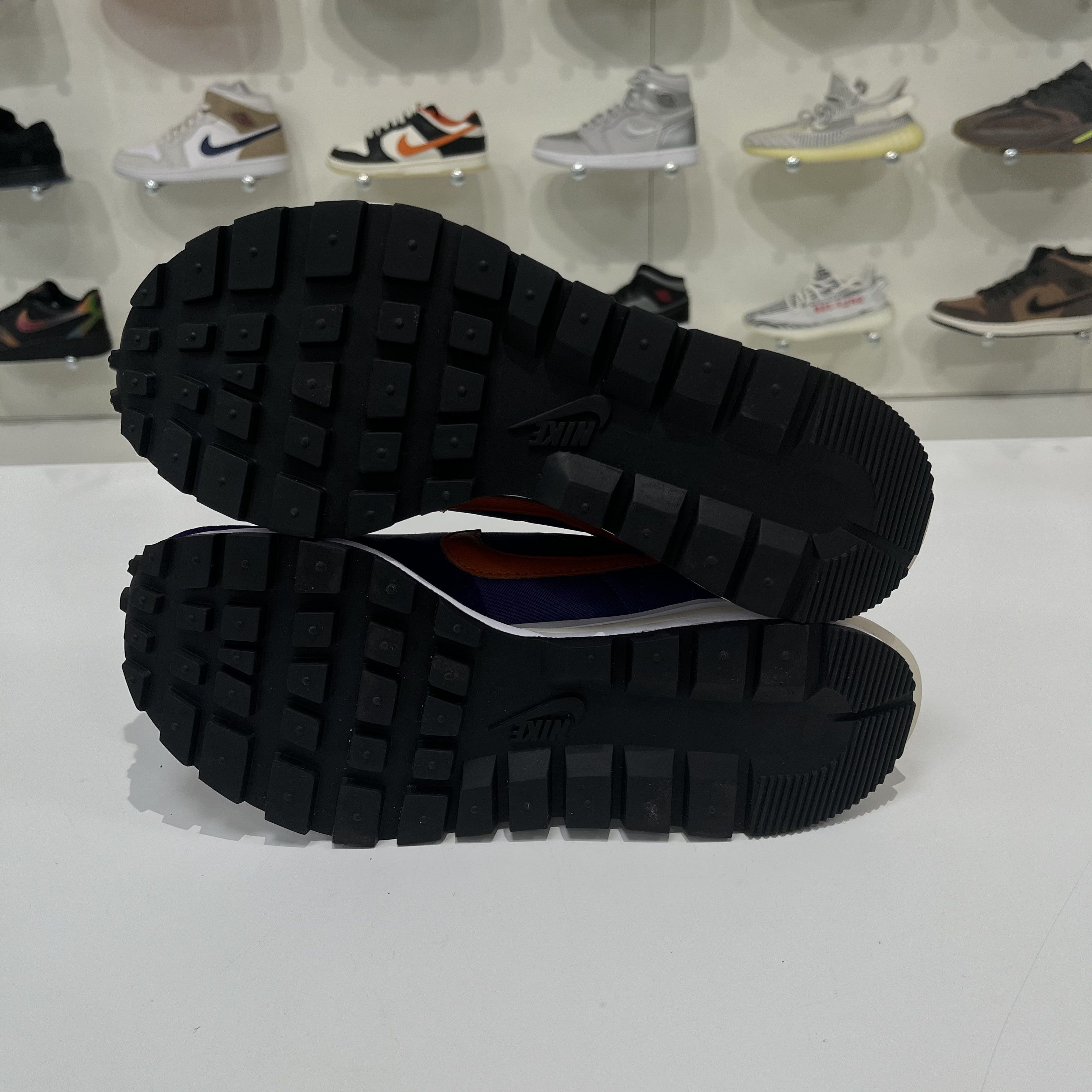 Nike Nike vaporWaffle Sacai Navy iris Size US 5.5 / EU 38 - 6 Thumbnail