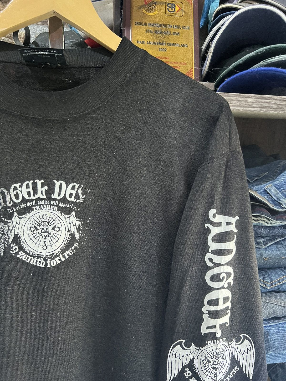 If Six Was Nine 🔥Vintage Angel Devil 9 Zenith Fortress Sweatshirt Size US M / EU 48-50 / 2 - 4 Thumbnail