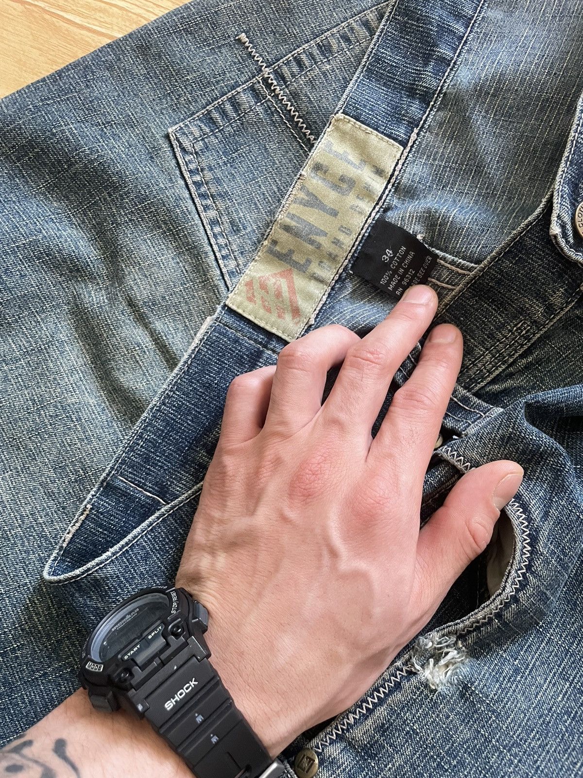 Enyce × Vintage Enyce vintage distressed embroidered jeans y2k Size US 32 / EU 48 - 4 Thumbnail