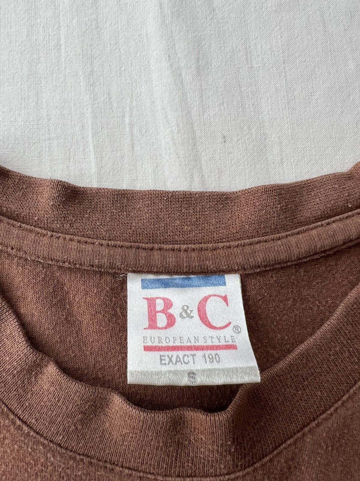 Band Tees Vintage 2004 Lenny Kravitz Tour Brown T-shirt Size US S / EU 44-46 / 1 - 11 Thumbnail