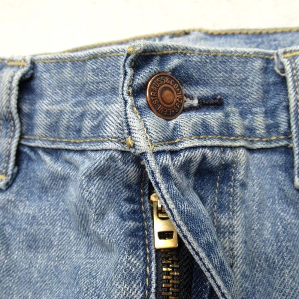 Levi's Levi's 505 Jeans Men Regular Fit Light Wash Denim 33x31 Whiskering Fade Distressed Size US 33 - 6 Thumbnail