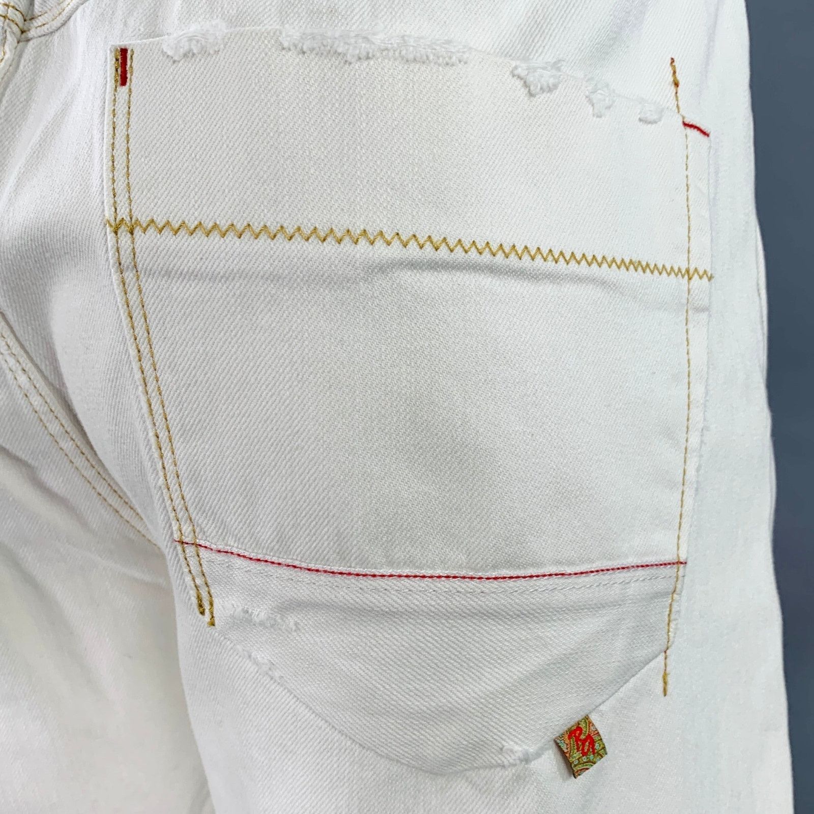 Robert Graham 36 White Contrast Stitch Cotton Straight Distressed Jeans Size US 36 / EU 52 - 5 Thumbnail
