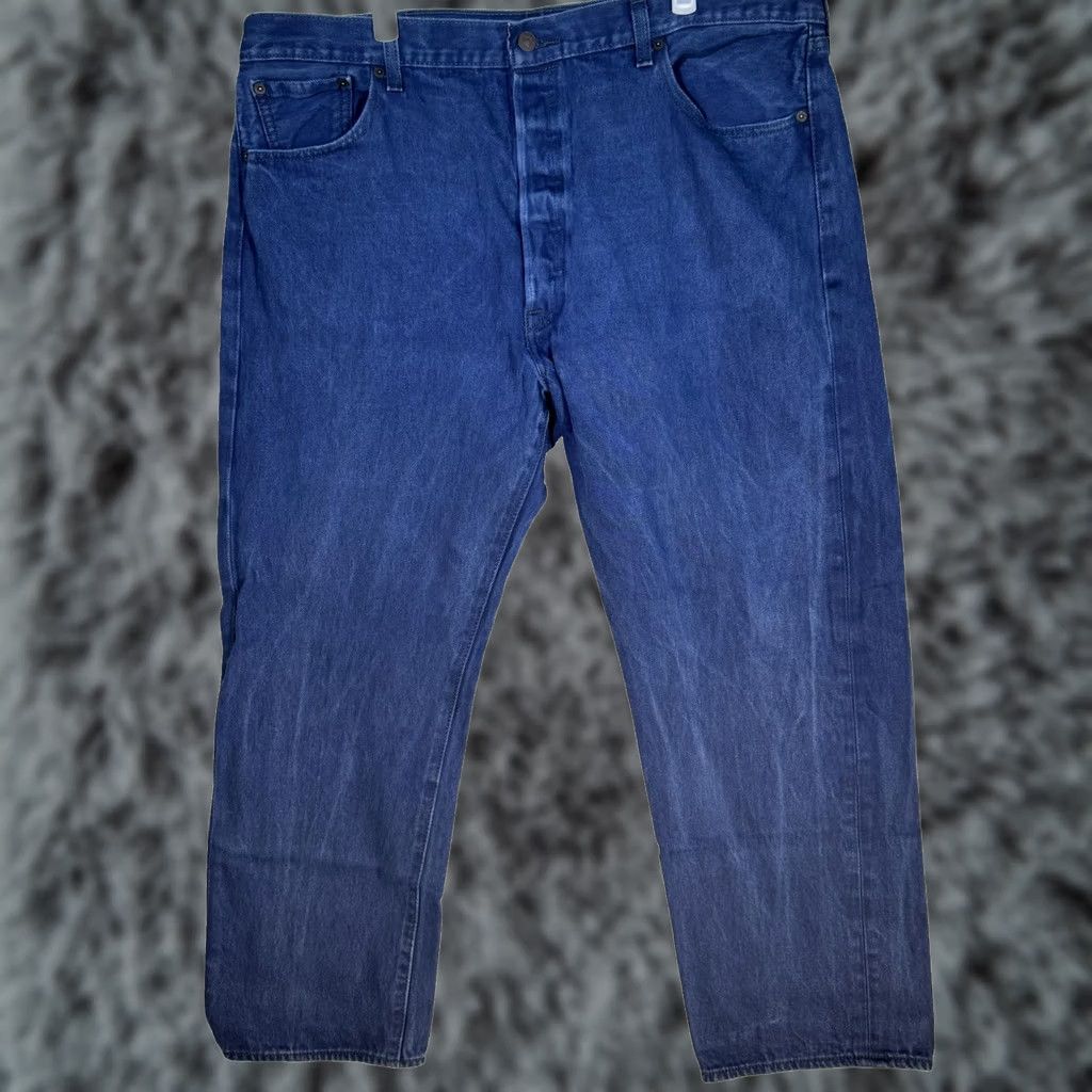 Levi's VINTAGE Levis 501 Jeans Mens 42x32 Blue Button Fly Straight Leg Denim Classic Dark Wash Size US 42 / EU 58 - 1 Thumbnail