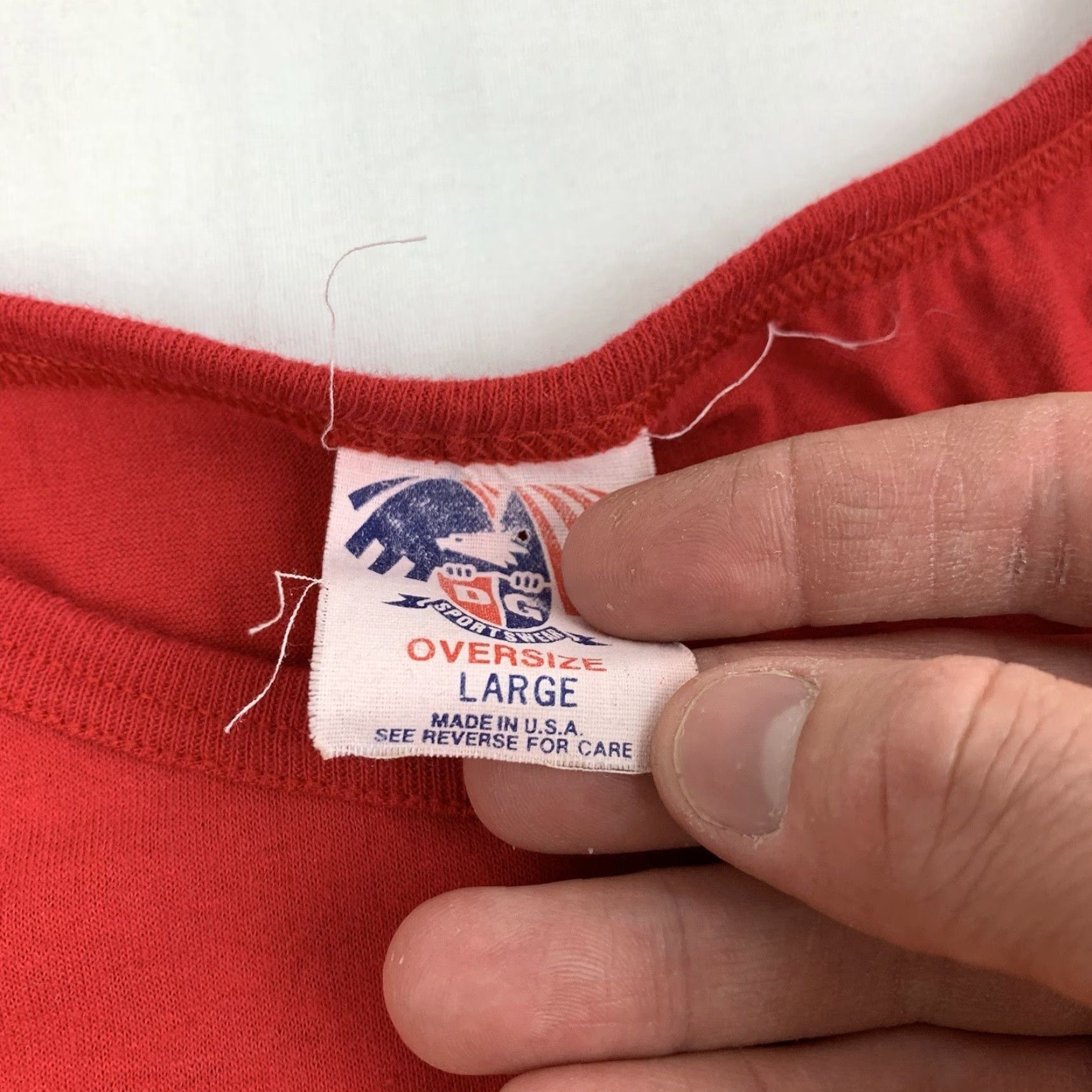 Vintage VINTAGE Surfing Tank Top Mens L Red Beach American 90s Ocean Sun Surf N Sun Tank Top Size US L / EU 52-54 / 3 - 6 Thumbnail