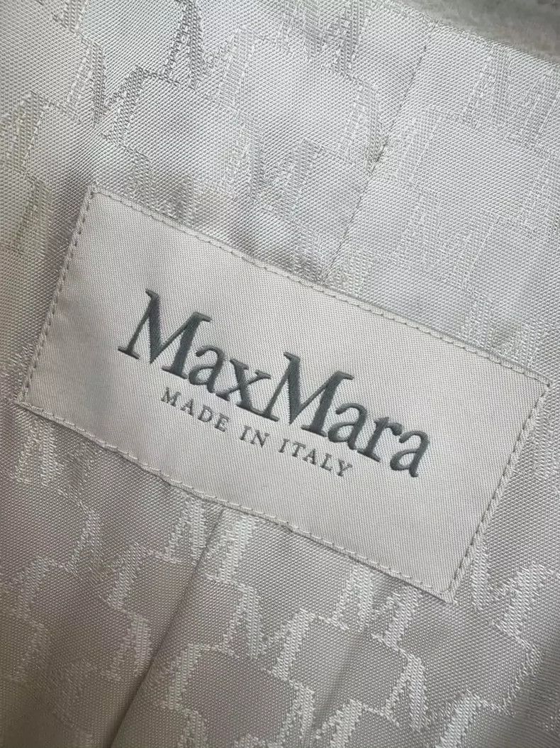 Max Mara Max Mara 101 801 Light Grey Coat Size M / US 6-8 / IT 42-44 - 2 Thumbnail