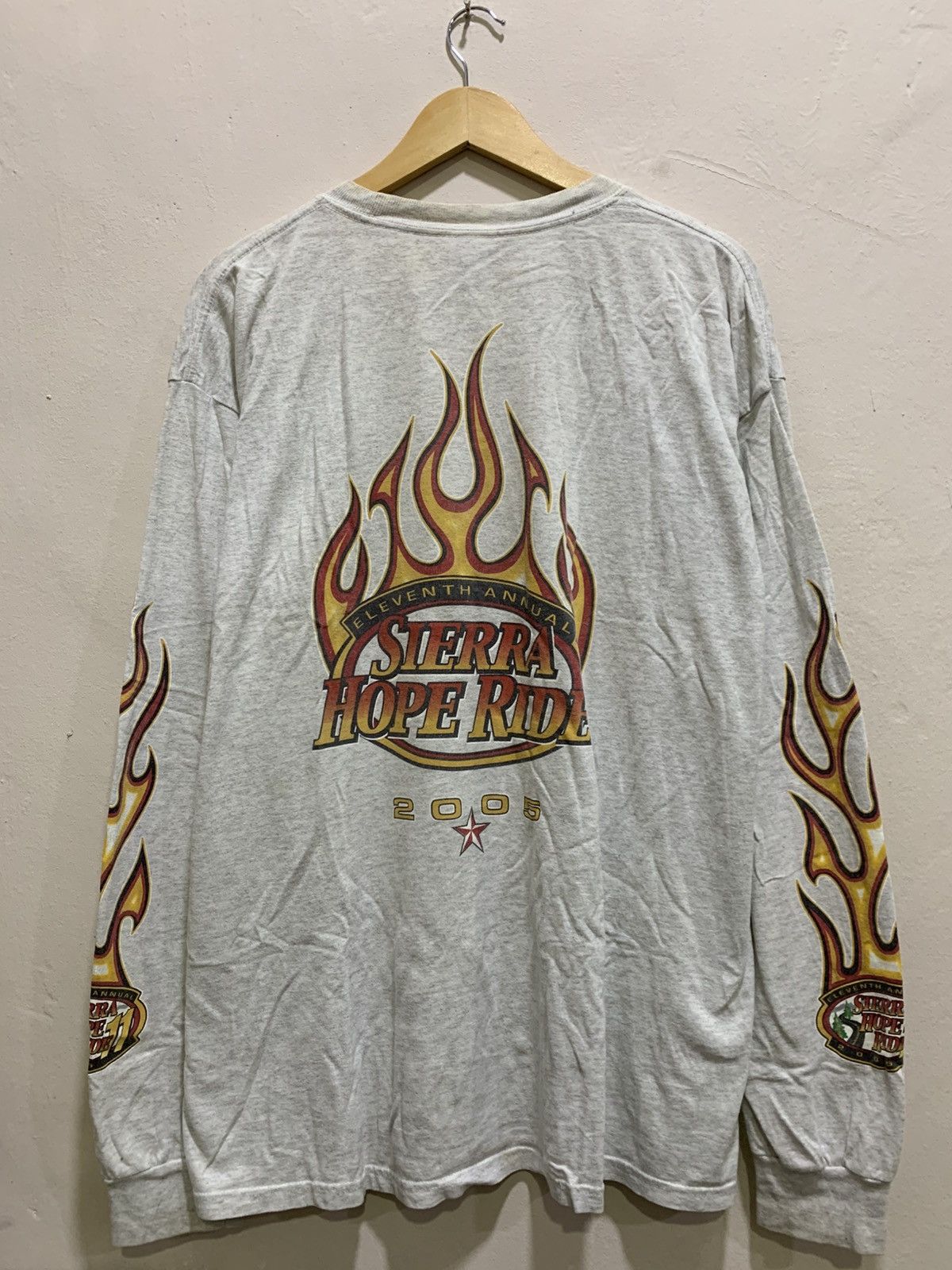 Vintage Rare Vintage 2005 Elevent Anual Flame Tee Shirt Size US XL / EU 56 / 4 - 7 Thumbnail