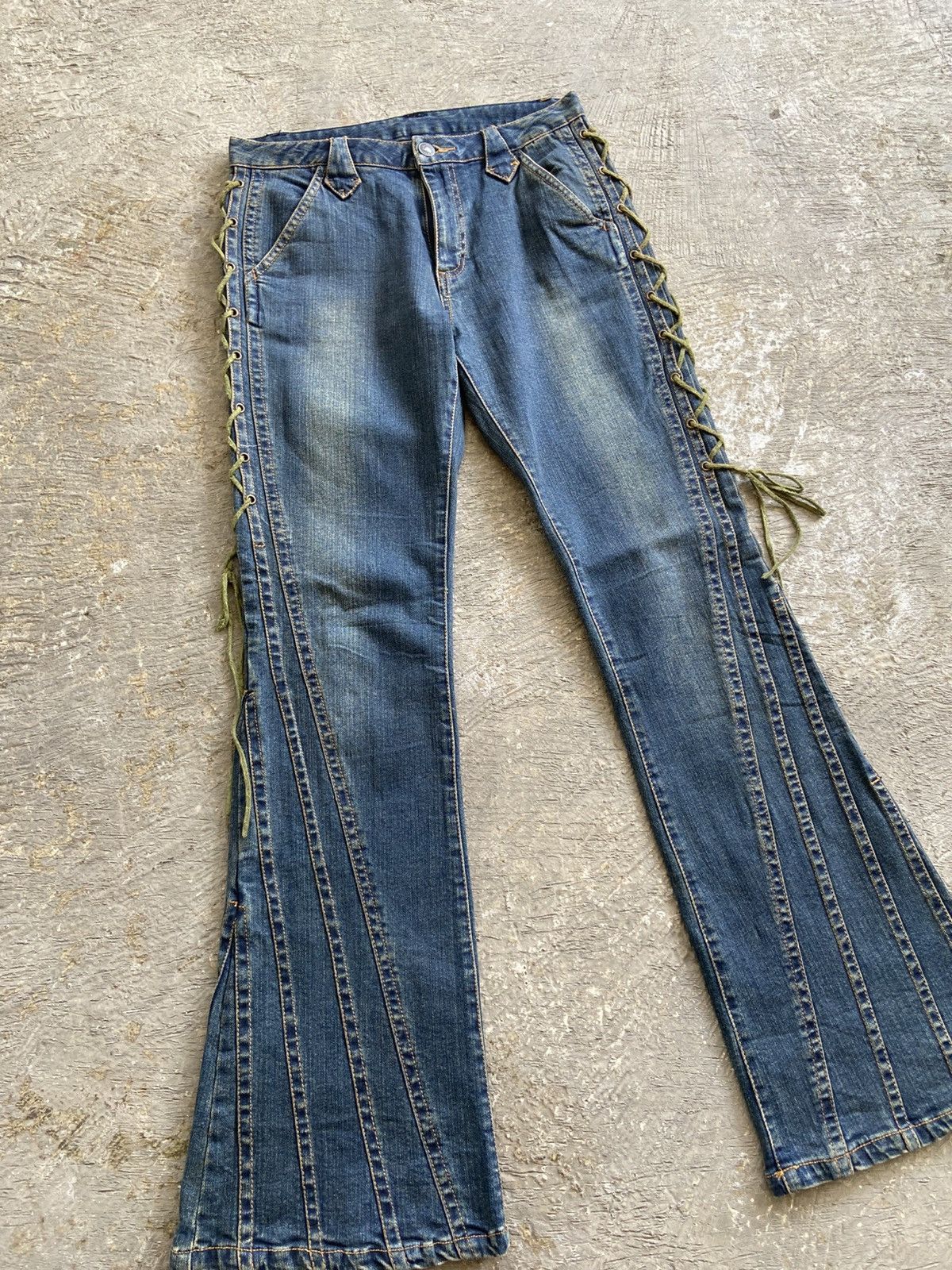 Le Grande Bleu (L.G.B.) 2000s Browd Win - Vkei LGB Style Lace Flared Jeans Pants Size 27" / US 4 / IT 40 - 2 Thumbnail