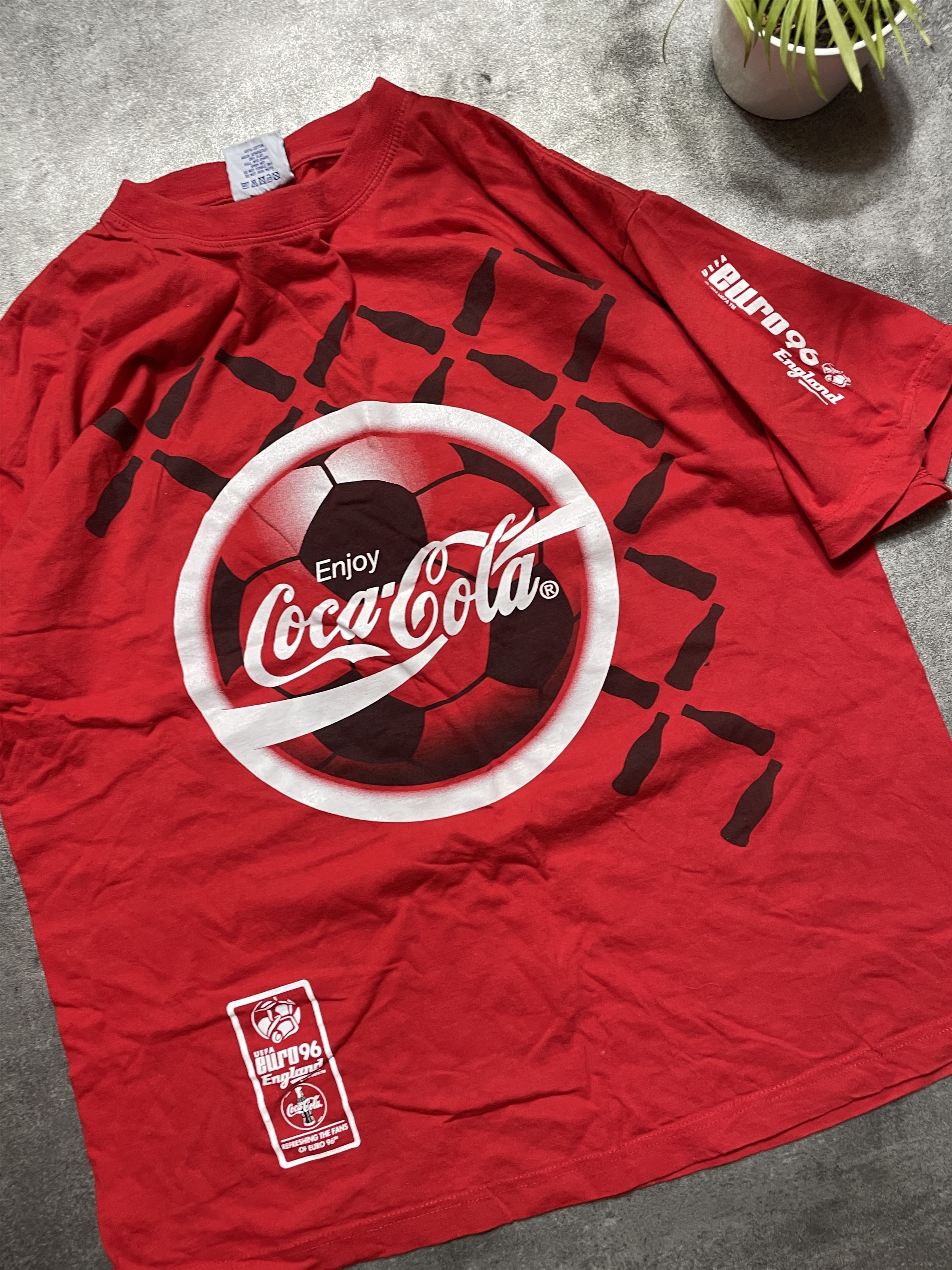 Coca Cola ❗️RARE❗️Vintage 1996 UEFA Euro England Coca Cola T-Shirt Size US L / EU 52-54 / 3 - 2 Thumbnail