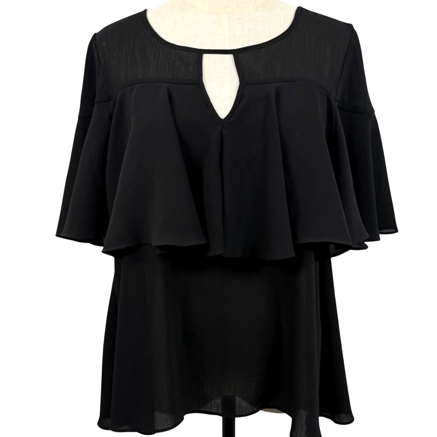 Ann Taylor Ann Taylor Blouse S Women Flutter Sleeve Keyhole Chiffon Black Tiered Costume, Workwear, Party, Cocktail, Office, Romantic Goth, Fairycore, Whimsygoth Size S / US 4 / IT 40 - 2 Thumbnail