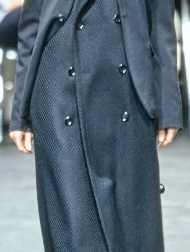 Comme des Garcons Comme des Garçons — Runway Chain Coat Size S / US 4 / IT 40 - 2 Thumbnail