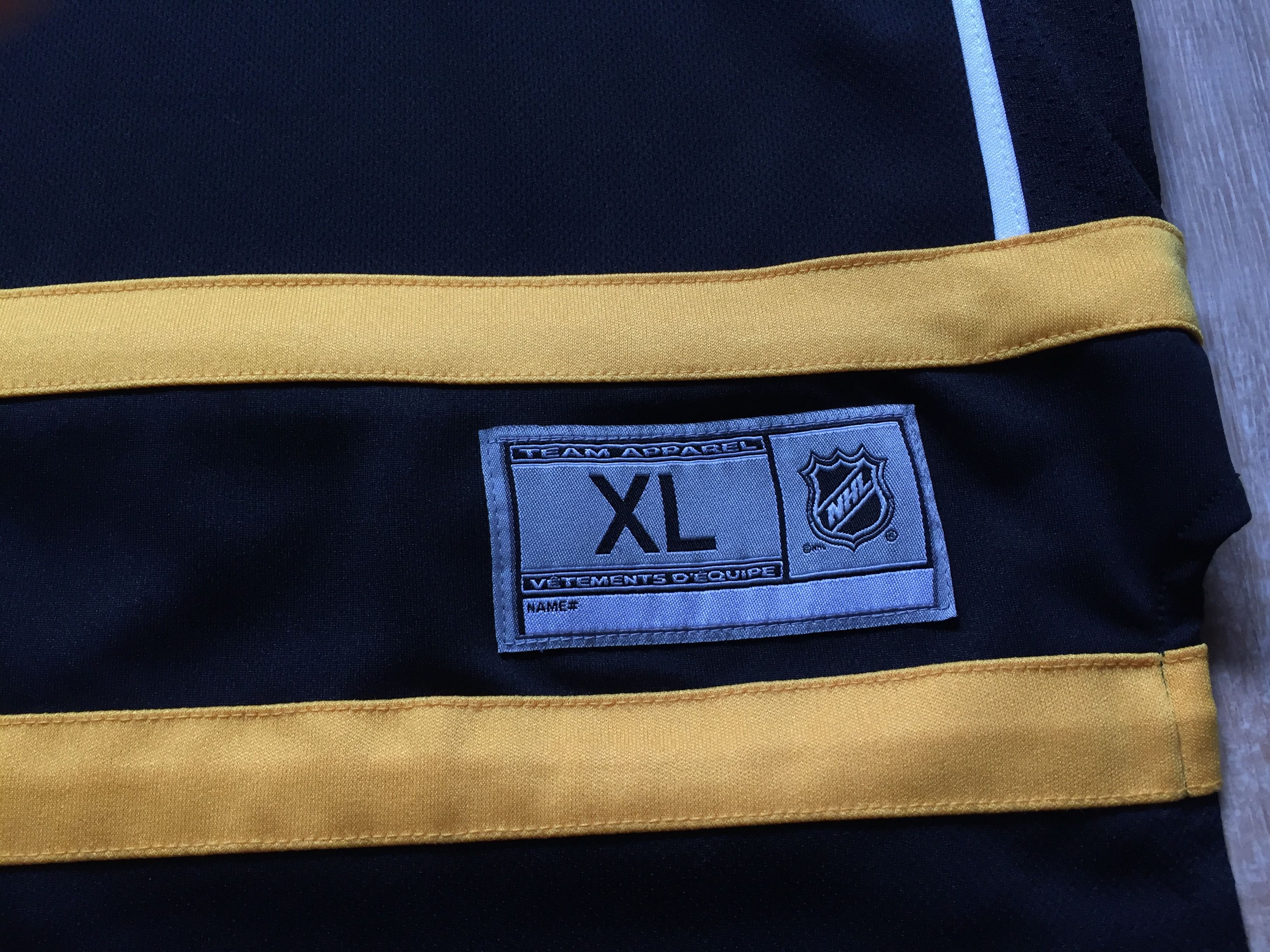 NHL × Vintage Vintage Boston Bruins NHL Hockey Jersey Size US XL / EU 56 / 4 - 3 Thumbnail