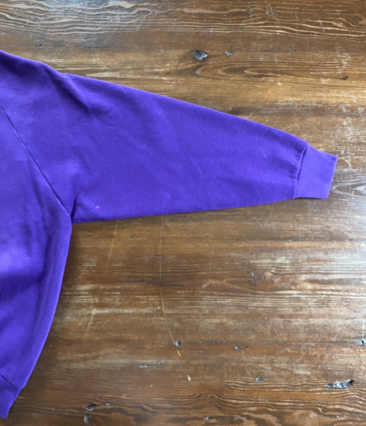 Fruit Of The Loom Vintage 90’s Lo-Fi Purple Raglan Crewneck Sweatshirt Size US XL / EU 56 / 4 - 10 Thumbnail
