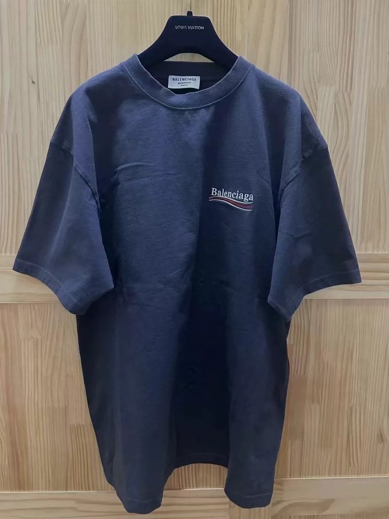 Balenciaga Balenciaga short sleeves Size US S / EU 44-46 / 1 - 1 Thumbnail