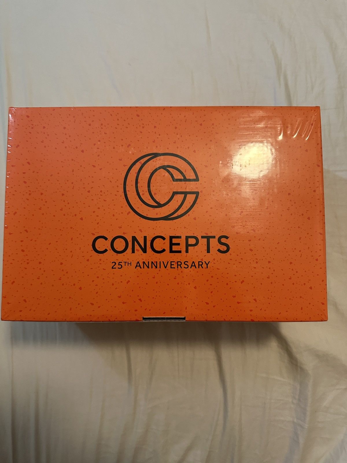 CNCPTS × Medicom Toy BearBrick x Concepts Orange Lobster 100% & 400% Set Size ONE SIZE - 3 Thumbnail