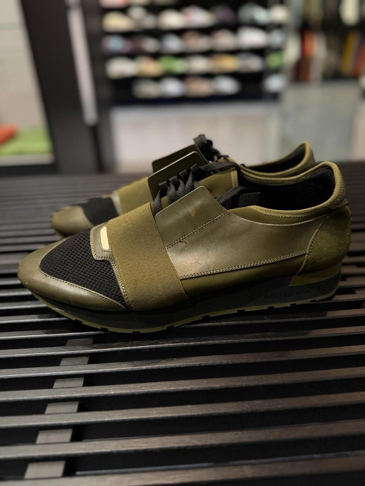 Balenciaga BALENCIAGA Race Runner Army Green Color Authentic 44EU/11US Size US 11 / EU 44 - 5 Thumbnail