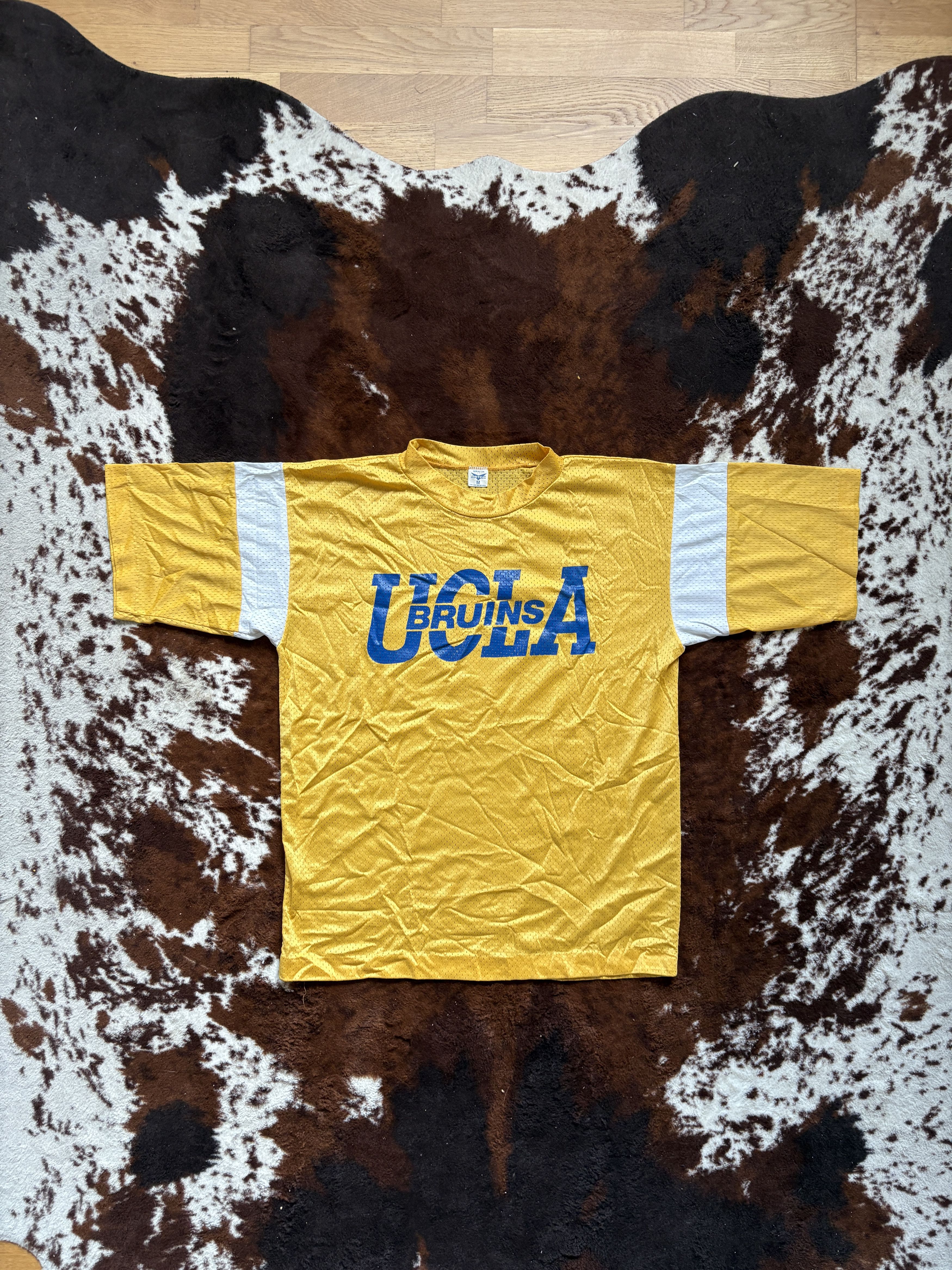 Vintage Vintage 70s UCLA Mesh Jersey Size US M / EU 48-50 / 2 - 1 Thumbnail
