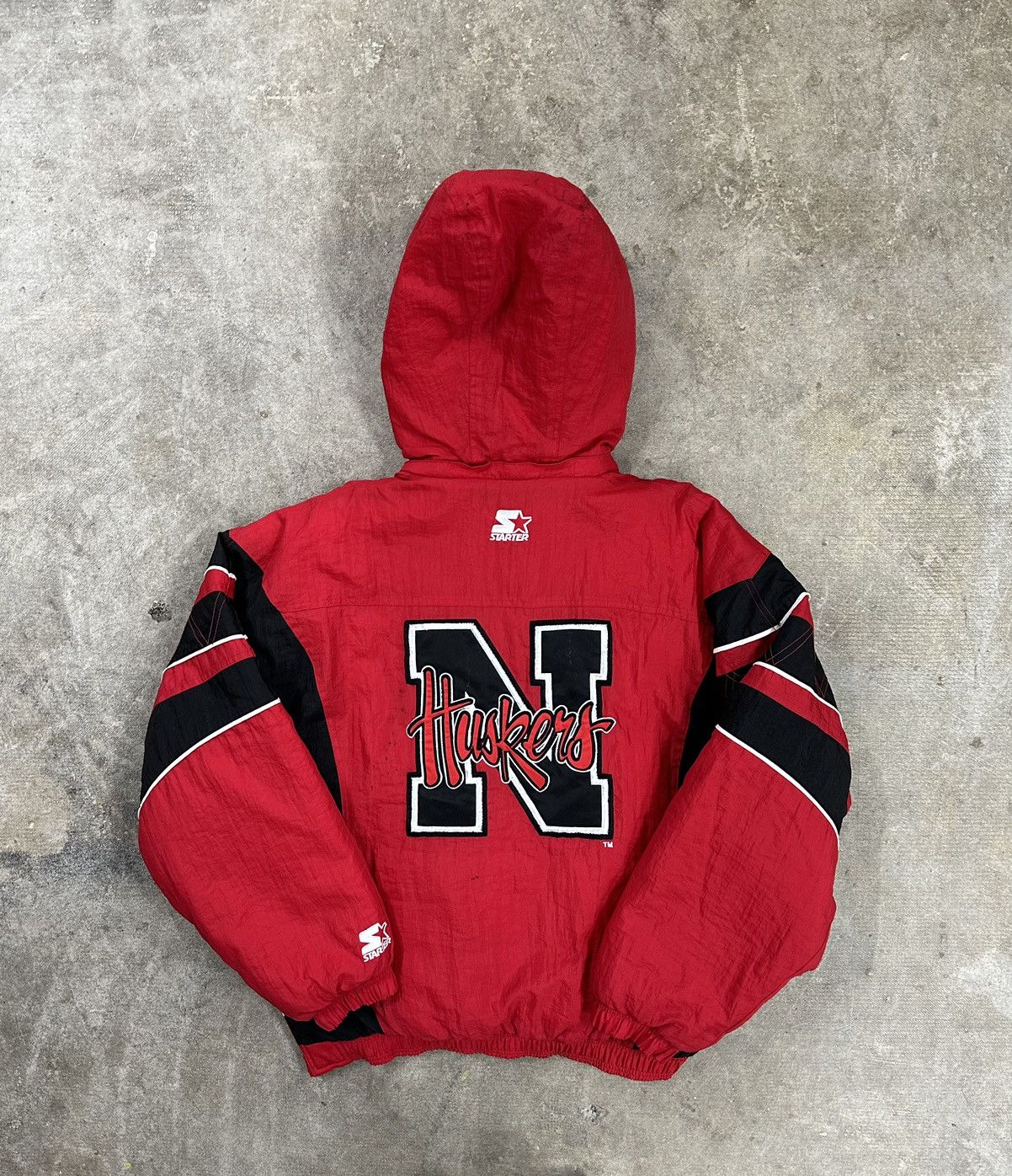 Starter Vintage 90s Starter Nebraska Cornhuskers Puffer Jacket Size US XL / EU 56 / 4 - 2 Thumbnail