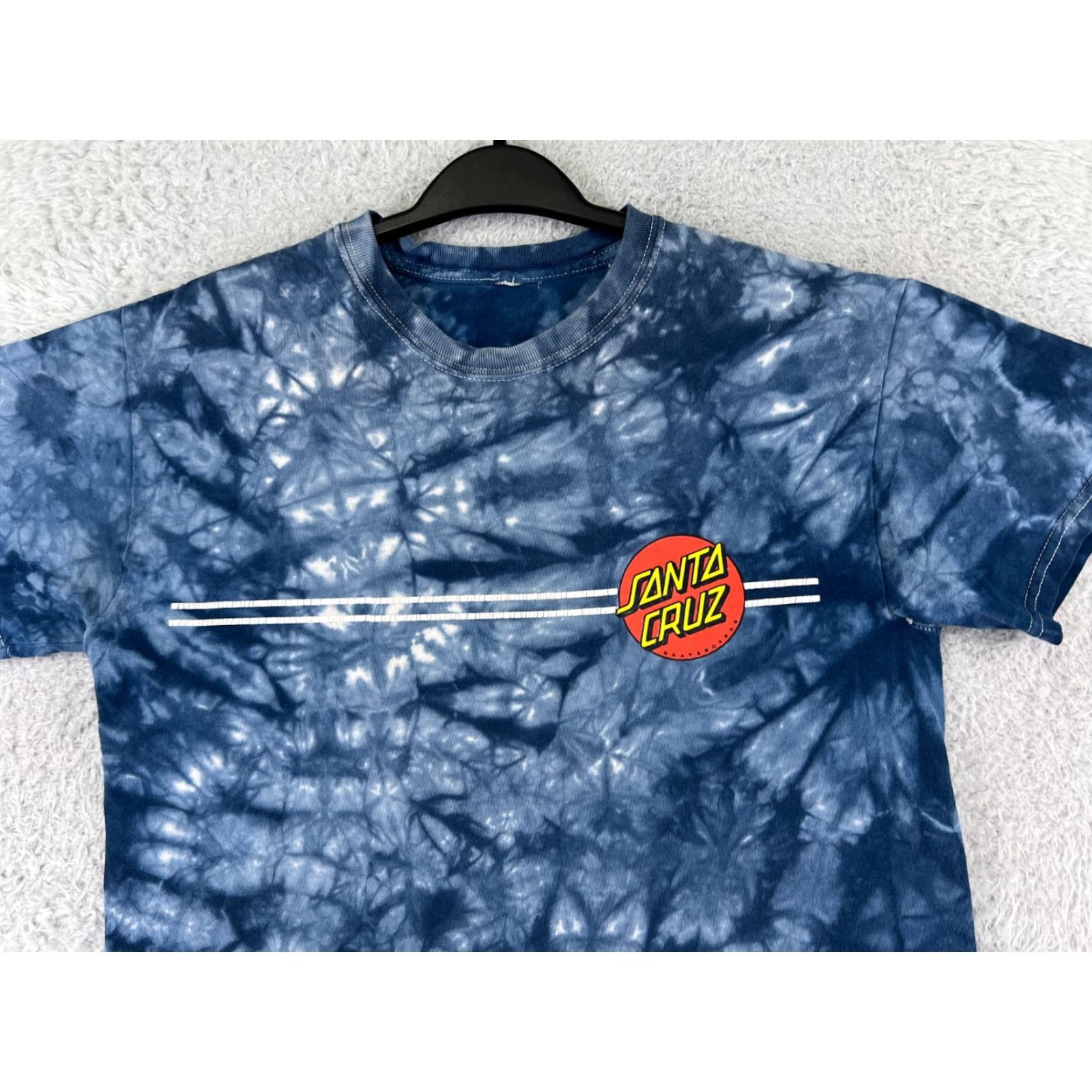 Vintage Santa Cruz Shirt Mens Small Blue White Tie Dye Short Sleeve Crew Neck Skate Shirt Men XS Size US S / EU 44-46 / 1 - 5 Thumbnail