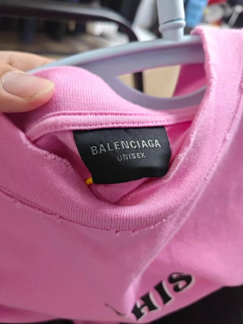 Balenciaga Balenciaga Pink foam monogram short sleeve Size US S / EU 44-46 / 1 - 6 Thumbnail