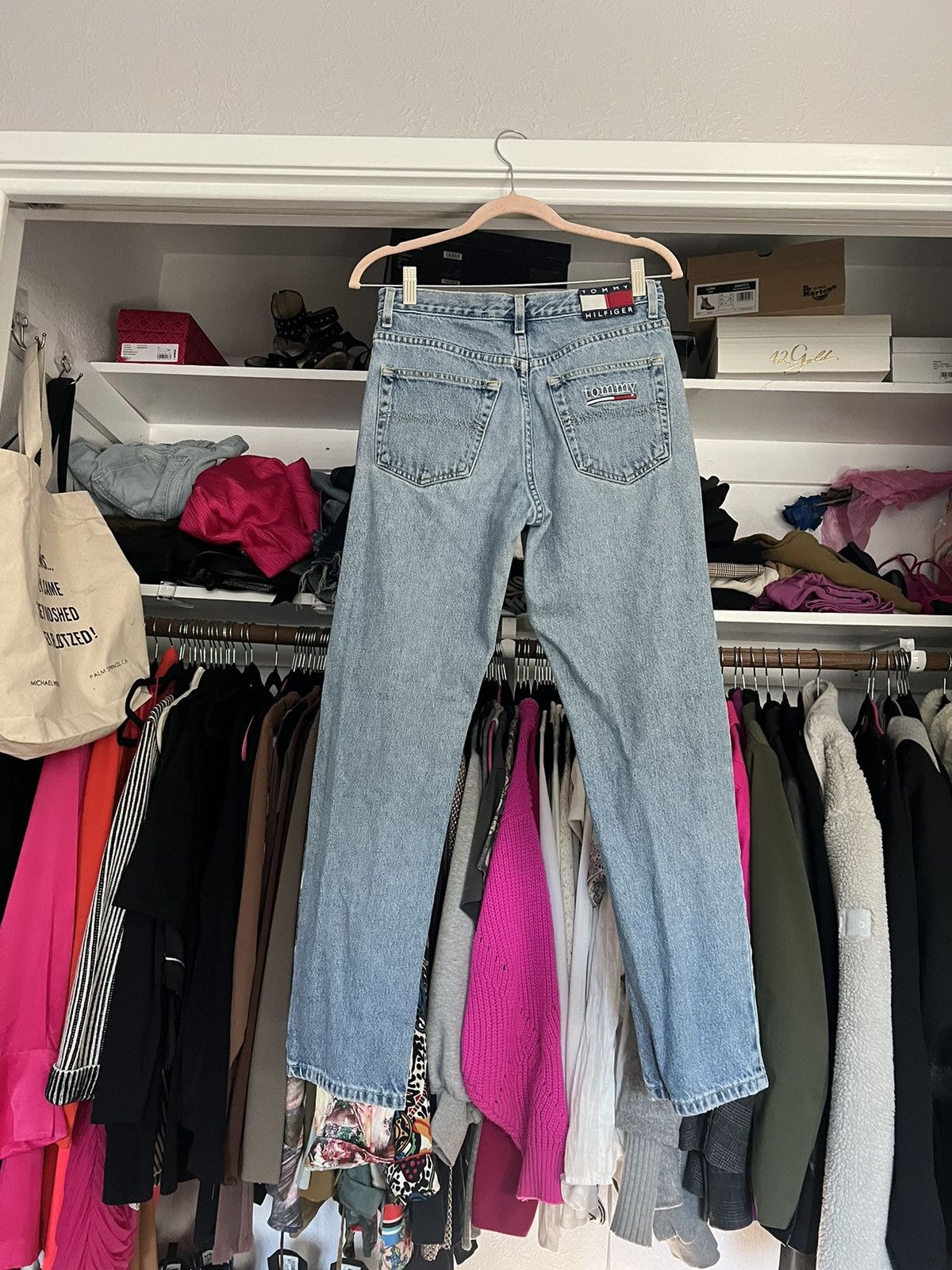 Tommy Hilfiger × Vintage Vintage 90s Tommy Hilfiger distressed relaxed fit jeans Size 27" / US 4 / IT 40 - 9 Thumbnail