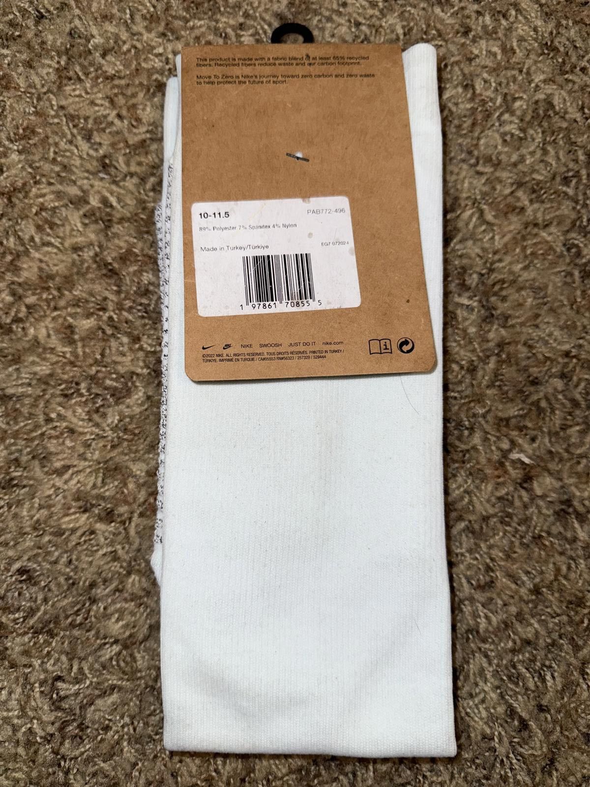 Nike Nike Men’s Inter Milan 2025-2026 Away Vapor Strike Knee-High Socks Size ONE SIZE - 3 Thumbnail