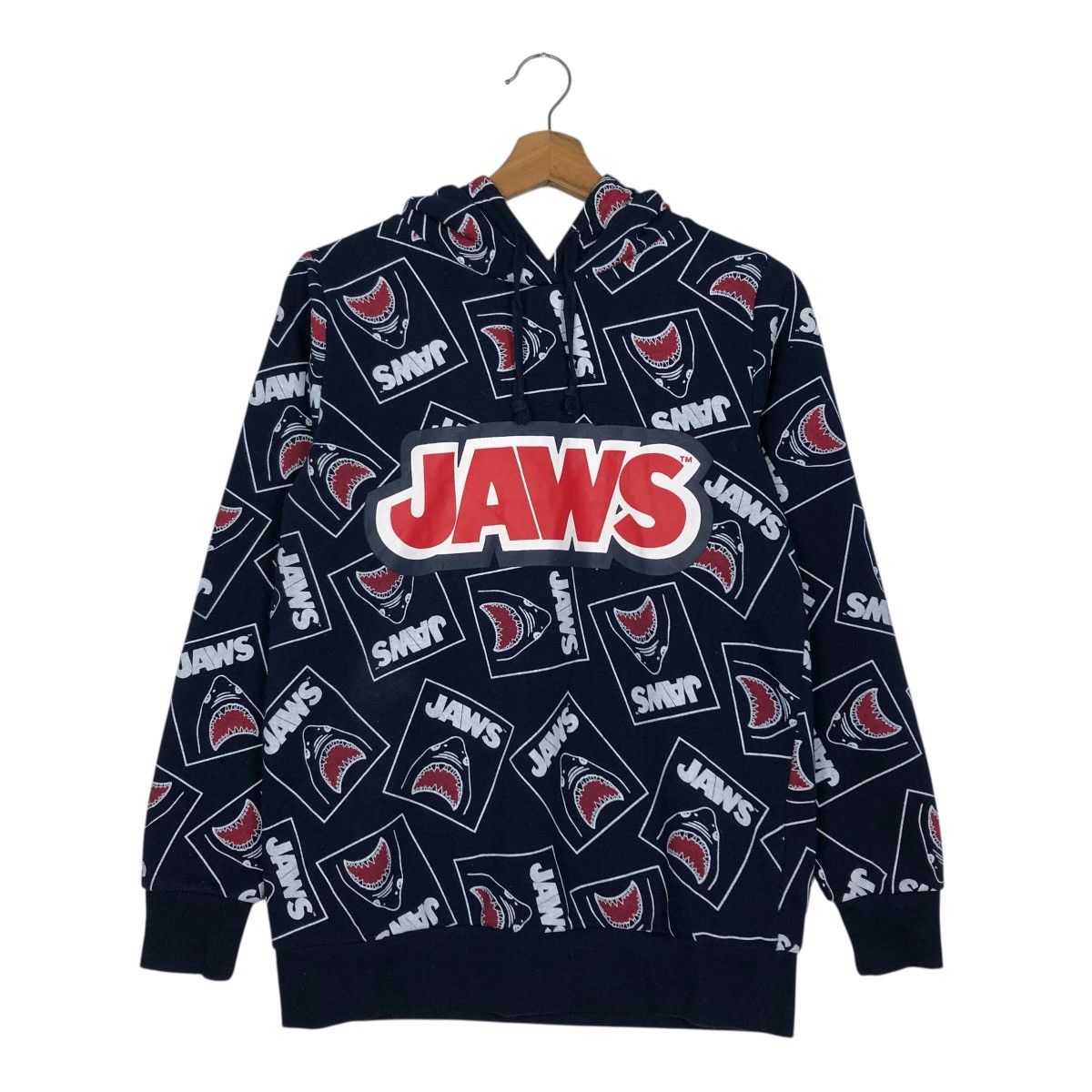Japanese Brand 🔥VINTAGE HOODIE PULL OVER JAWS MOVIE FULL PRINT RARE DESIGN Size US M / EU 48-50 / 2 - 14 Thumbnail