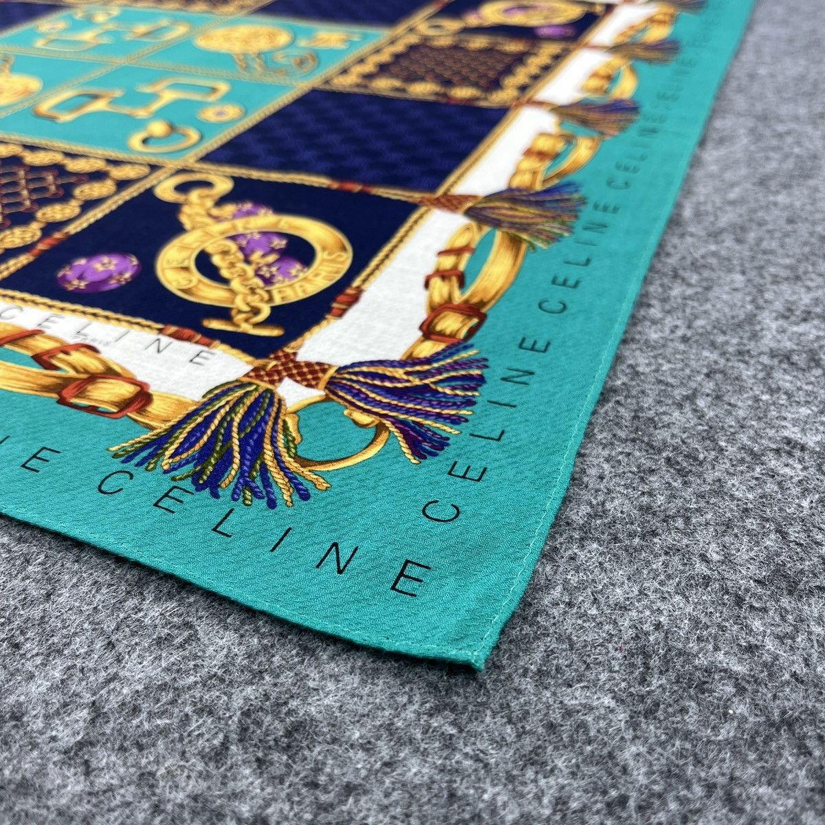 Celine Celine Handkerchief / Bandana / Neckerchief B1732 Size ONE SIZE - 5 Thumbnail